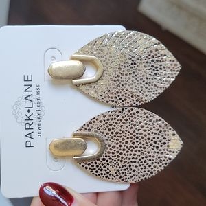 NWT Park Lane earrings gold leaf